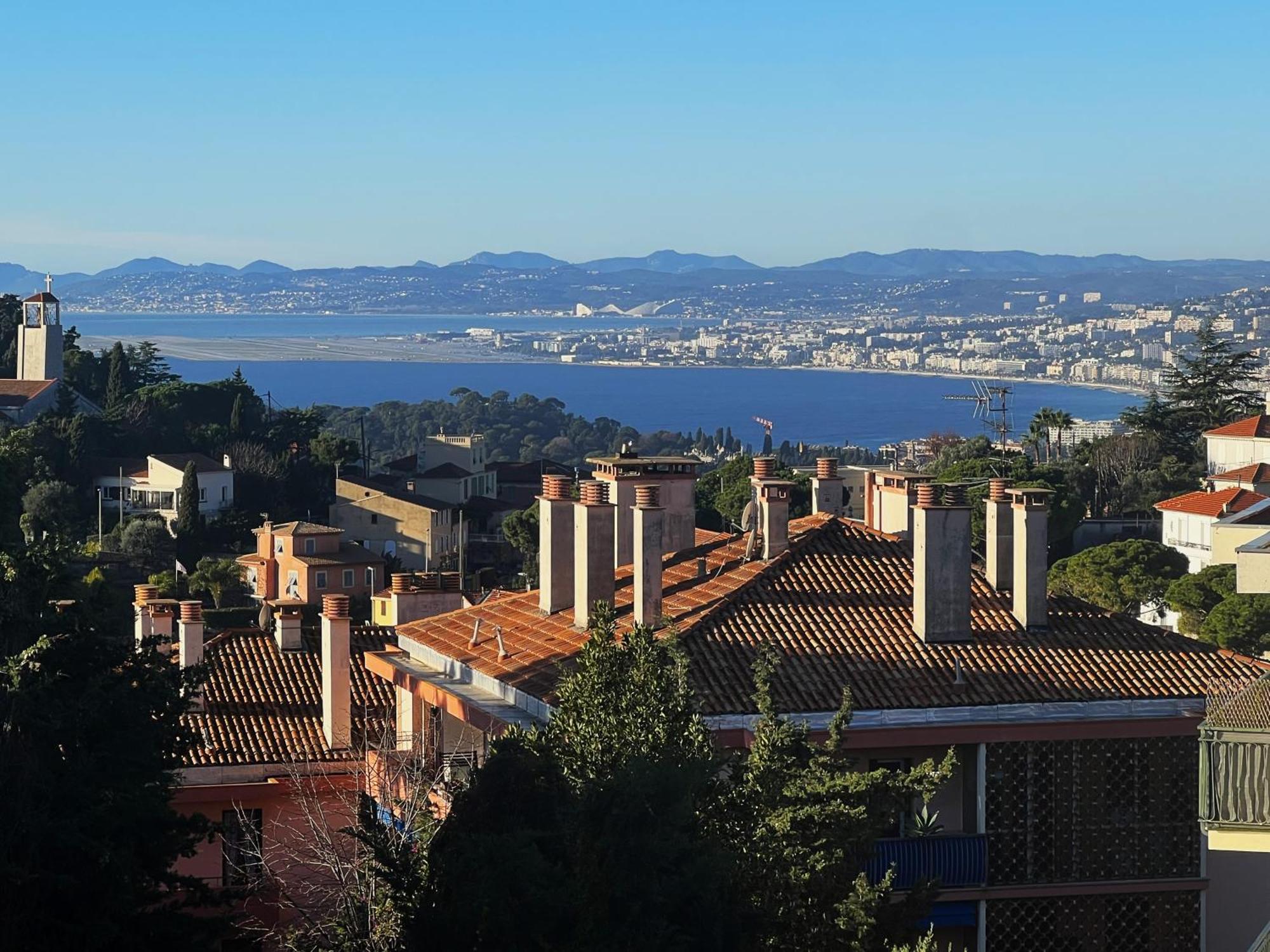 Agréable 3 pièces climatisé avec vue mer et parking Villefranche-sur-Mer Esterno foto